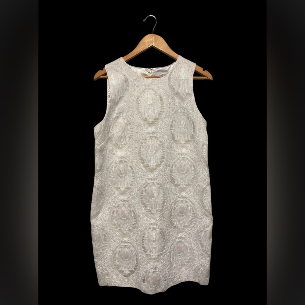 Belle Badgley Mischka Elegant White Sleeveless Dress Size: 8 NWT